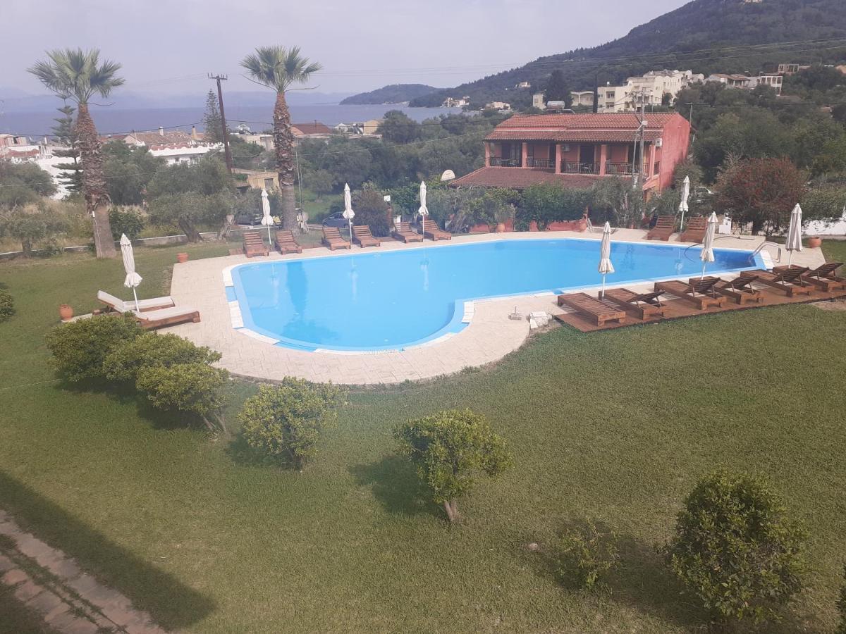 Zoi Apartmens Antonis Botsis Mesongí Esterno foto